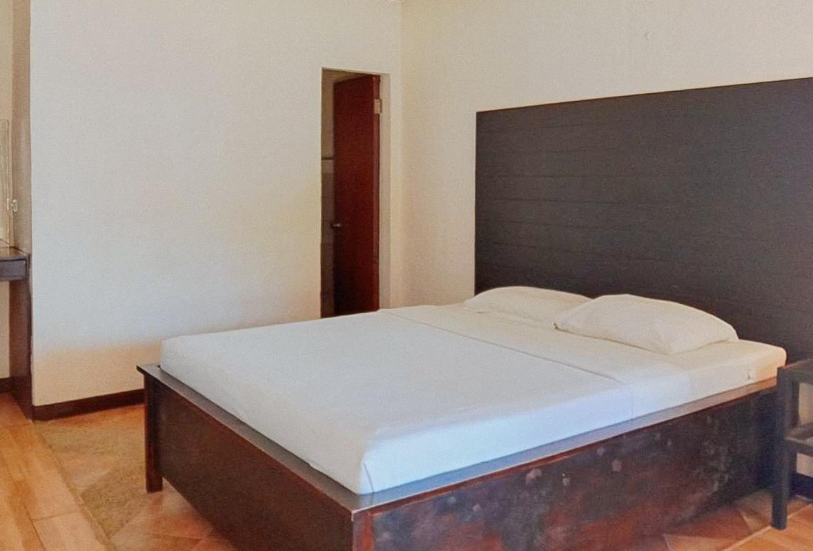 Reddoorz Cebu Club Fort Med Inc Boljoon Экстерьер фото